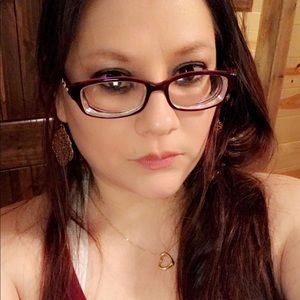 Meet your Posher, Sonia